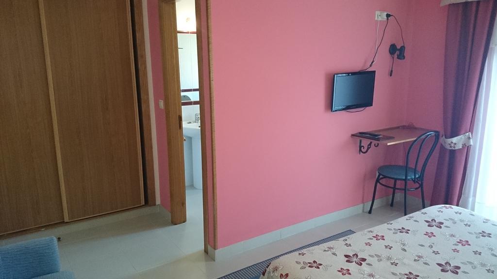Hotel Valdoviño Pokoj fotografie